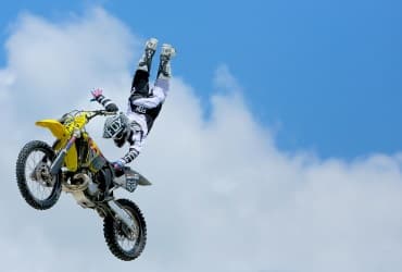 Arena Cross Tour